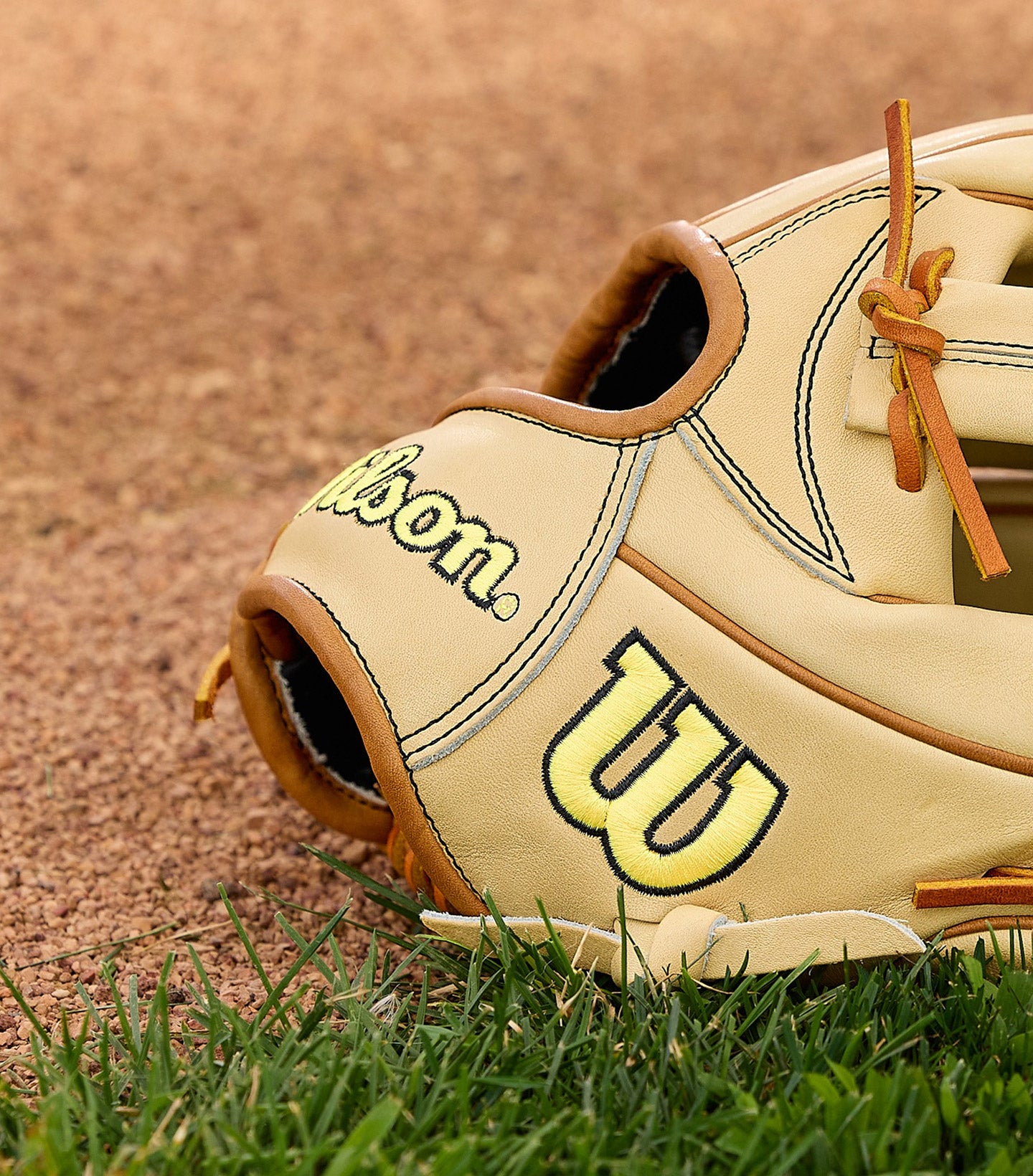 윌슨 2026 CLASSIC A2000 EL3 11.75" 내야수 글러브